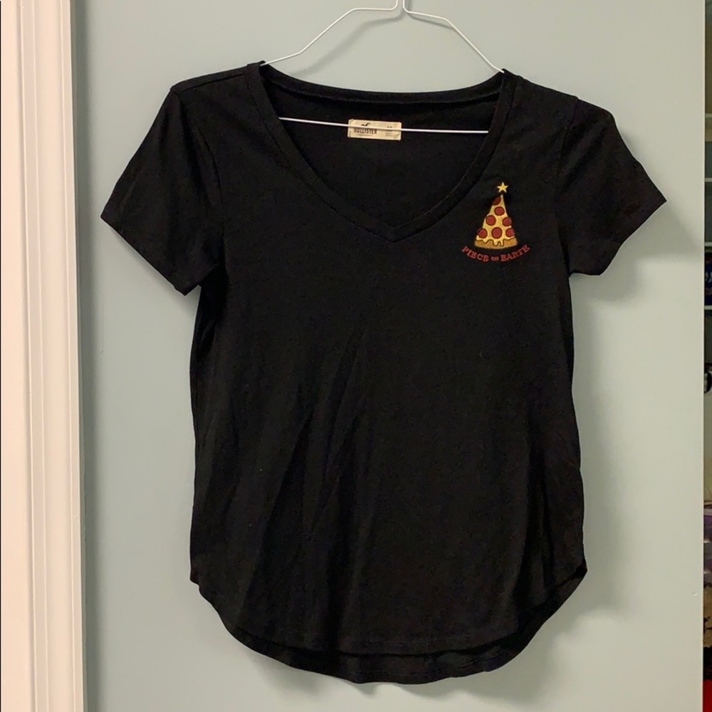 Hollister top